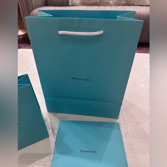 Tiffany and co box and bags - Picture 3 of 5